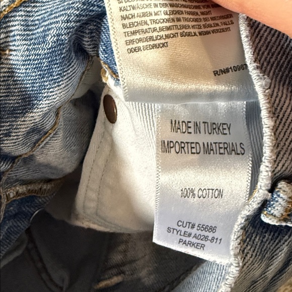 Agolde Women's Ripped Jean Shorts - Light Blue - Picture 10 of 10